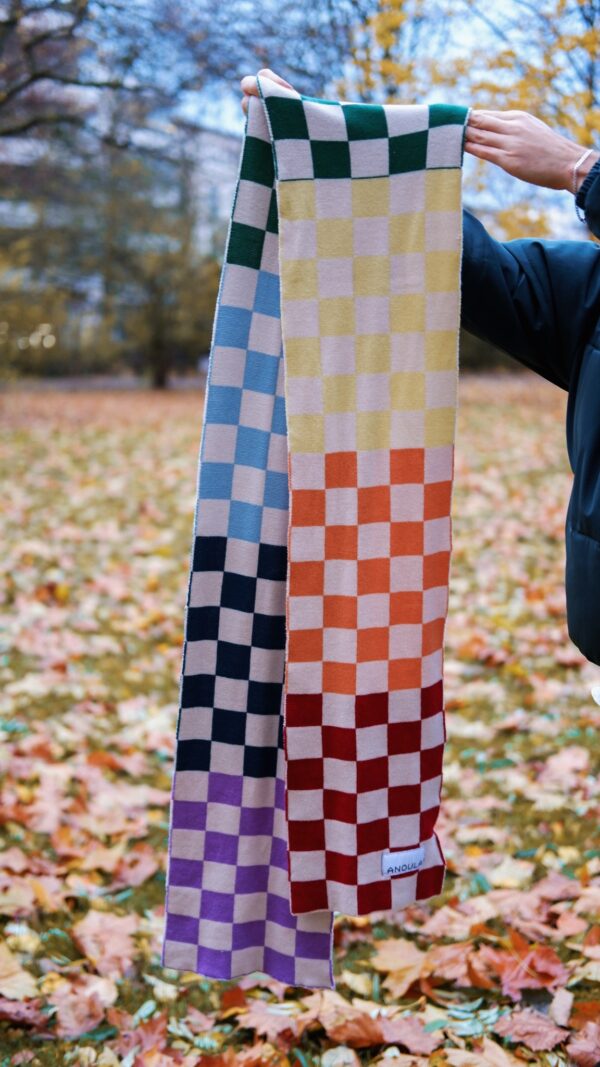 NOELLE – rainbow scarf made-to-order – Bild 2