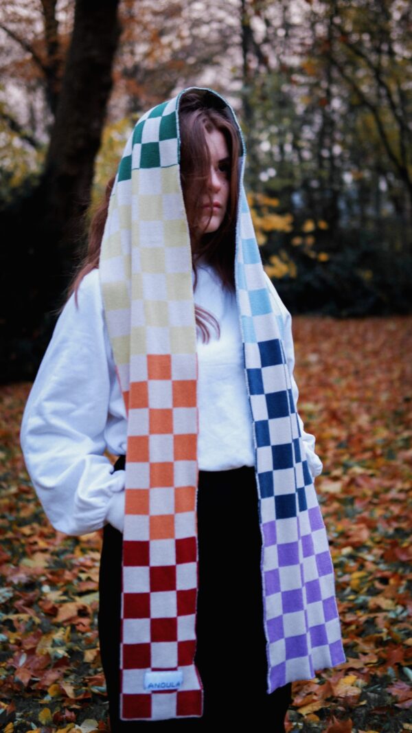 NOELLE – rainbow scarf made-to-order – Bild 7